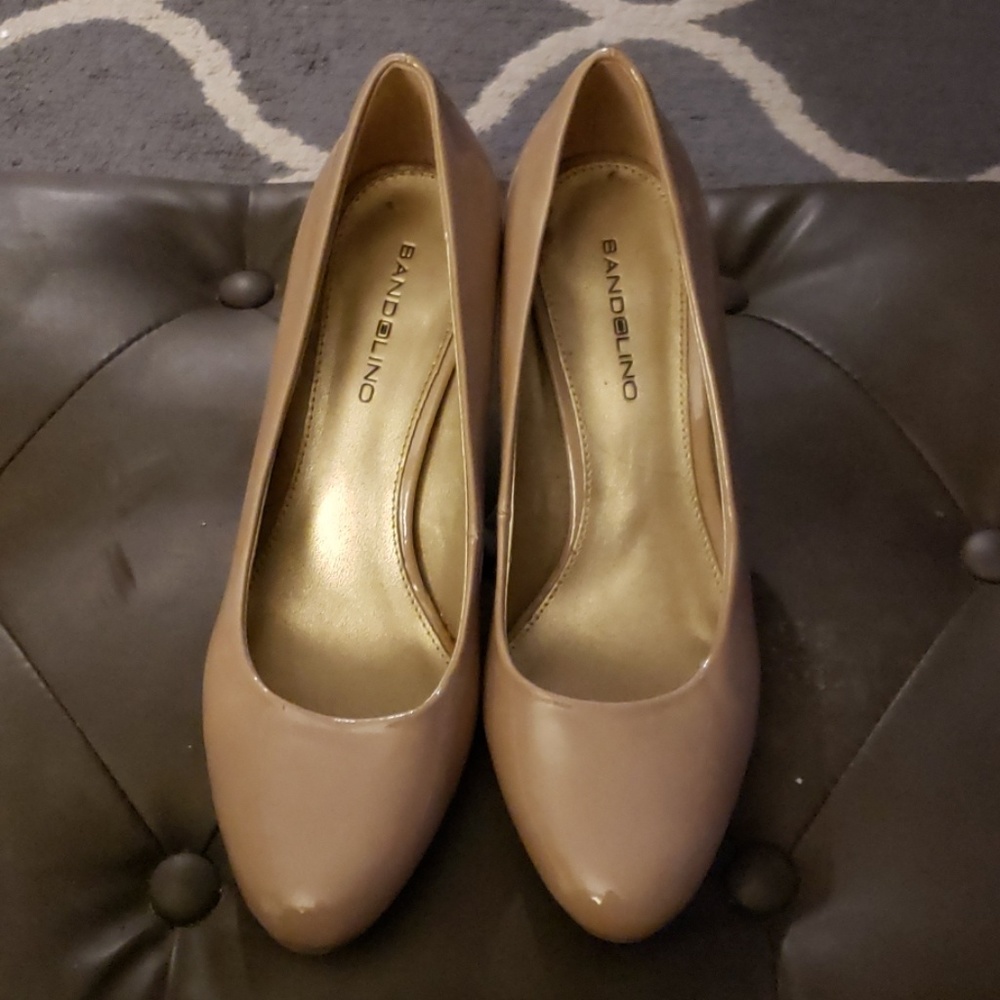 💥 2 pair of shoes for $20 dollars💥